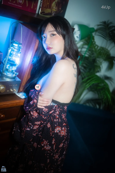 [BLUECAKE] Son Ye-Eun (손예은) Nothing RED+ Uncensored