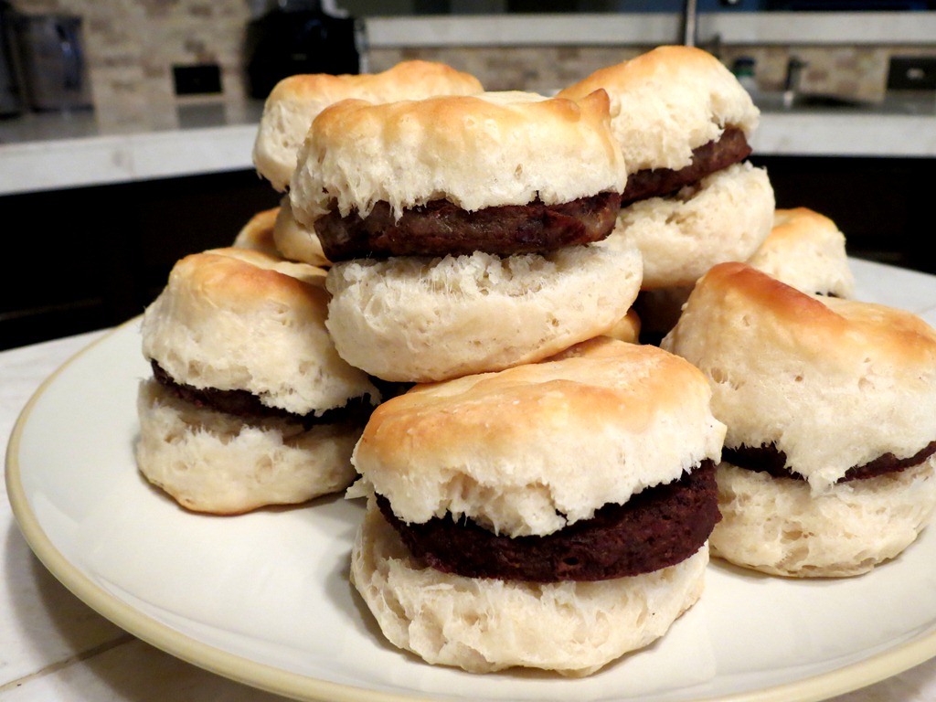 [sausage%2520biscuits%2520freezer%2520meals%2520fast%2520cheap%2520easy%255B5%255D.jpg]