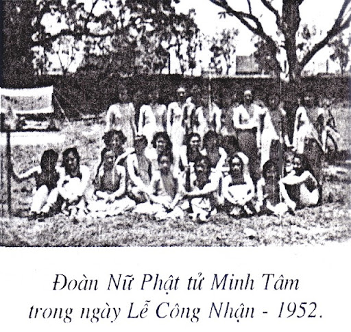 Đoàn Nữ Phật Tử GĐPT Minh Tâm (chùa Quán Sứ) trong lễ công nhận 1952