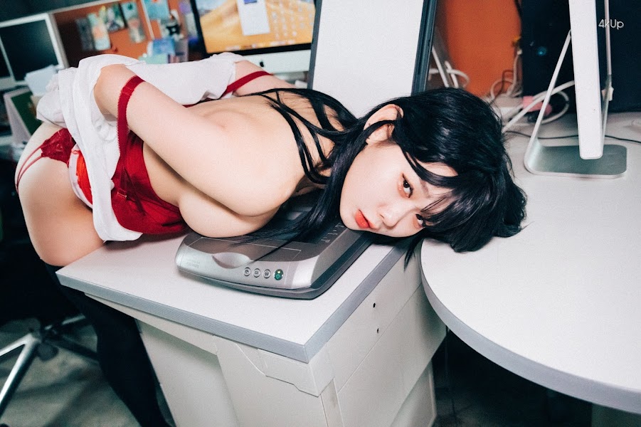 [Loozy] Zia (지아) – Office slave Part2