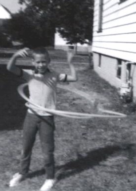 [jimmy-with-hula-hoop-19673.jpg]