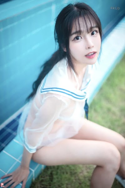 [PINK] Lee Ahrin Bikini Day