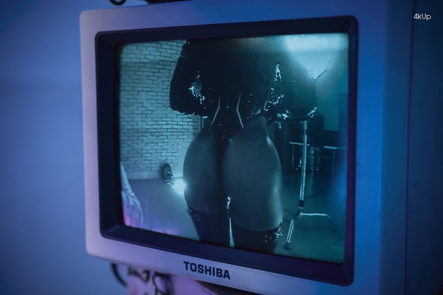 DJAWA Photo – Booty Queen Naughty Operators (Ver.A+B)