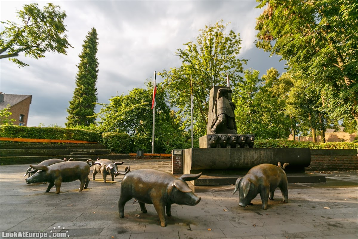 LookAtEurope.com | Европейские фото путешествия. Германия, Дормаген. Крепость-таможня Цонс | Germany, Dormagen Zons