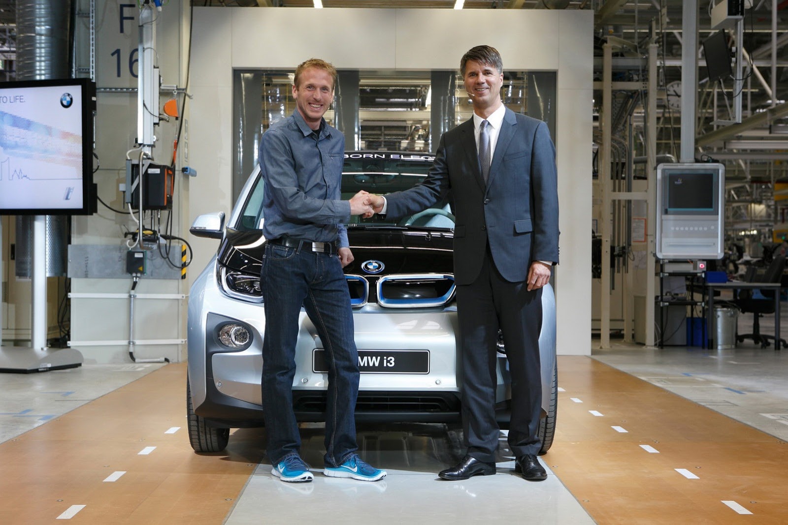 [BMW-i3-Production-Start-12%255B2%255D.jpg]