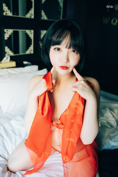 [Loozy] Doube Date Ye-Eun – Son Ye-Eun (손예은)
