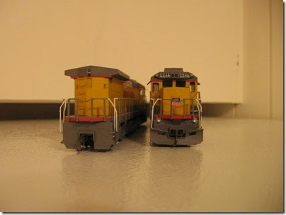 IMG_1127 Union Pacific 5637 & 5646 B40-8s by Walthers Trainline