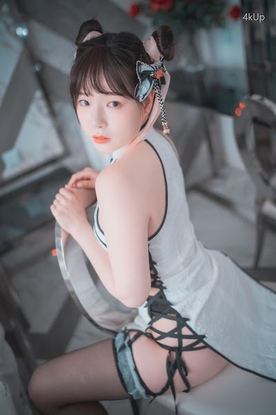 DJAWA Photo – Pia (피아) Goth & Oriental