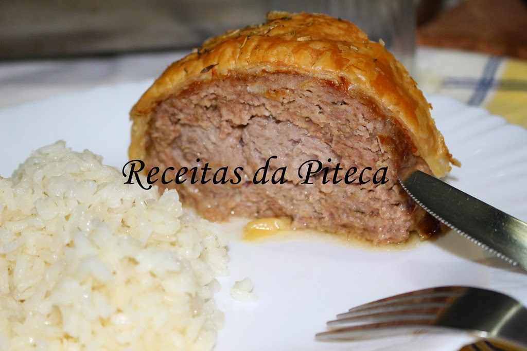 [Rolo%2520de%2520carne%2520picada%2520recheado%2520com%2520salsichas%2520frescas-empratado%255B5%255D.jpg]