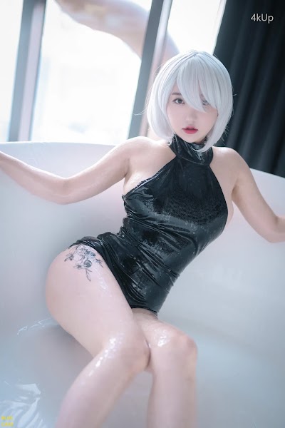 [BLUECAKE] Son Ye-Eun (손예은) 2B RED (+RED.Ver)