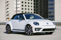 VW-Beetle-Convertible-R-Line