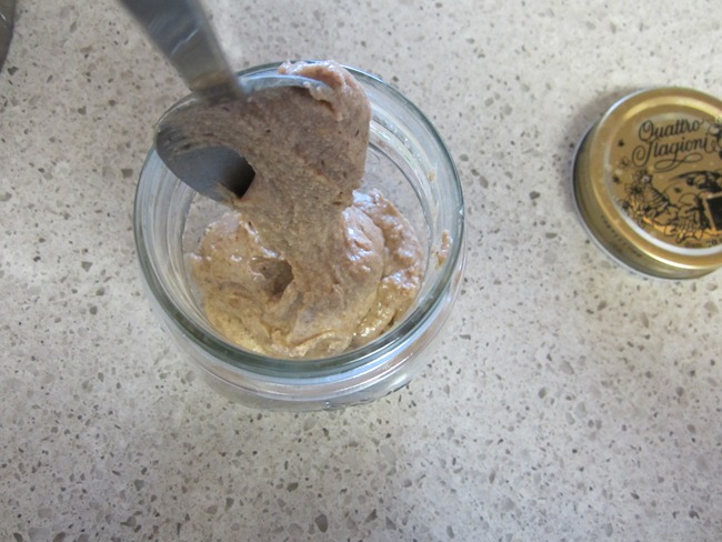 [almond%2520butter%2520080%255B3%255D.jpg]