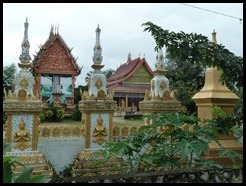 Laos, Vang Vieng, Savangkang Wat, 9 August 2012 (2)