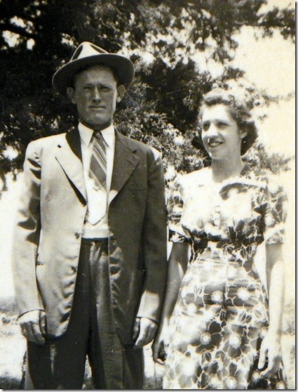 Bill & Trudy DeRusha - 1942