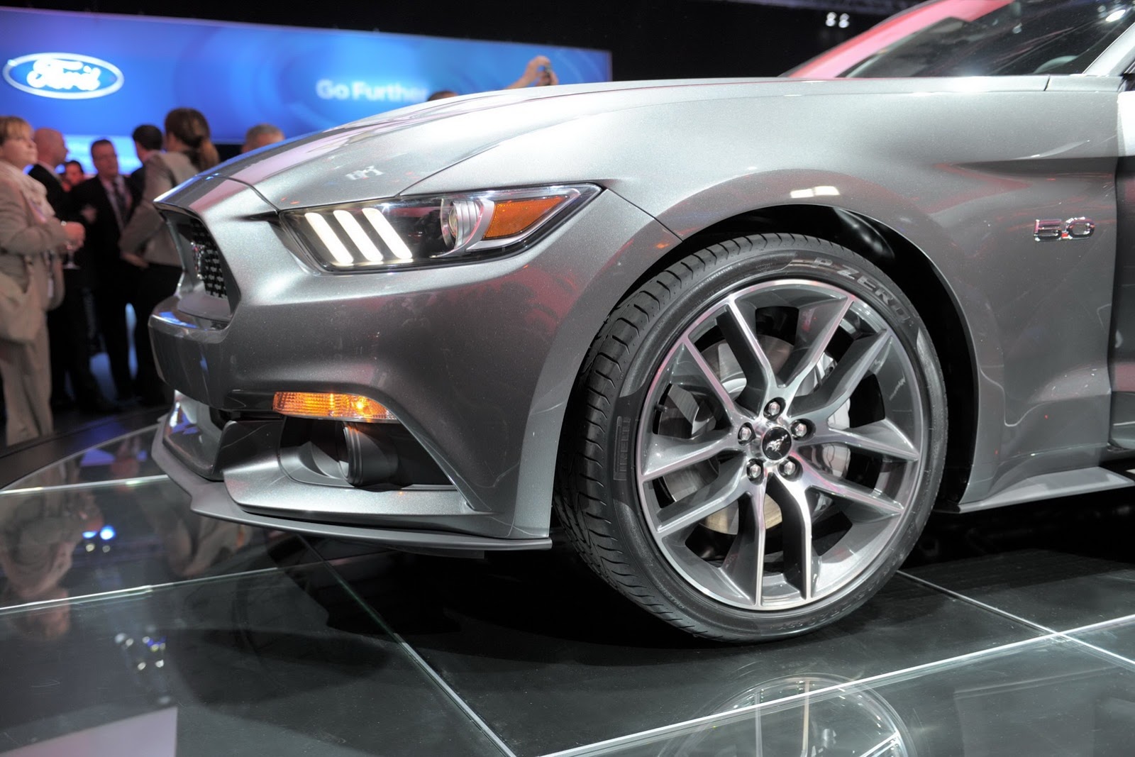 [2015-Ford-Mustang-Live-131%255B2%255D.jpg]