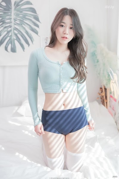 PhotoChips Vol.85 No.1 Hyeseong