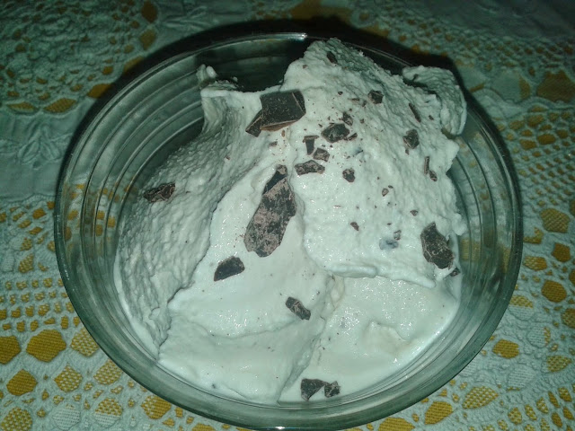 gelato alla stracciatella (macchina del gelato)