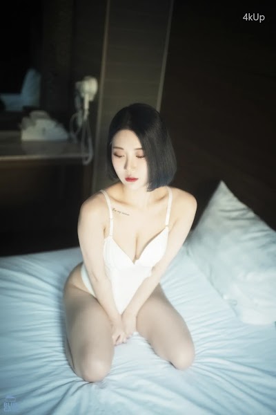 [BLUECAKE] Bomi (보미) SECRET