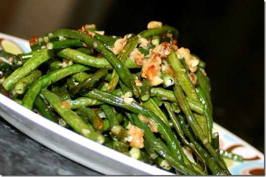 Long beans with garlic