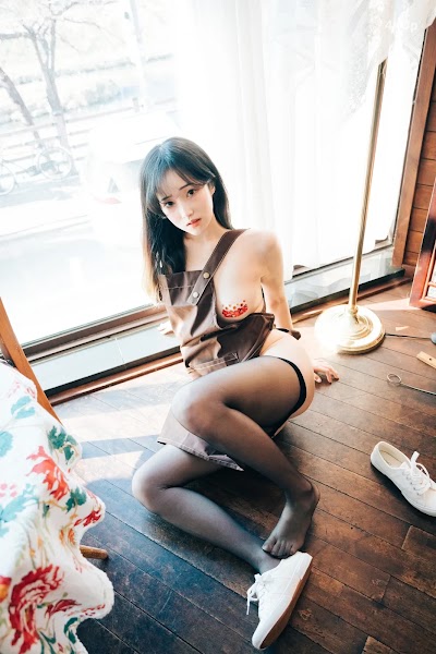 [Loozy] Bambi (밤비) Cafe Alba (Update HQ)