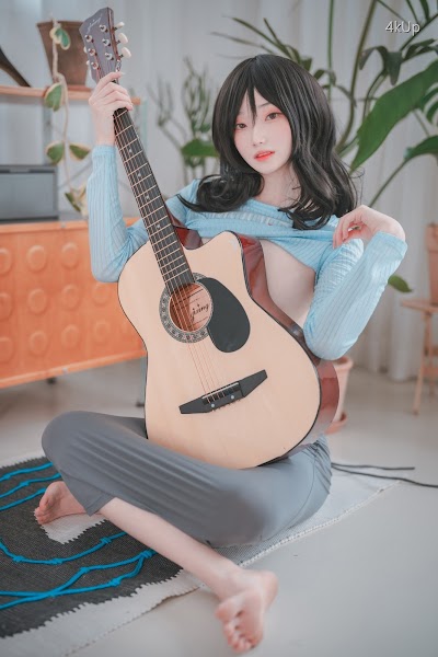 DJAWA Photo – Bambi (밤비) iila illa