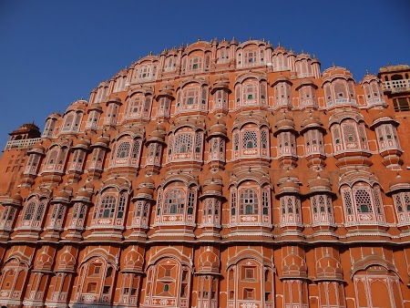 03. Palatul Vanturilor Jaipur.JPG