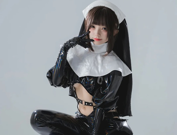 Coser@花铃 漆皮修女