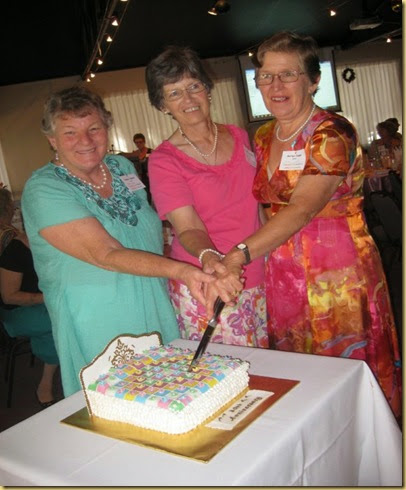 Cutting of the 30 cake