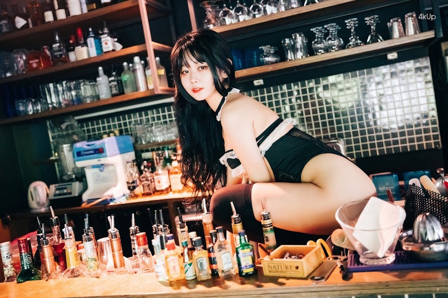 [Loozy] Zia (지아) – SM Bar Part1