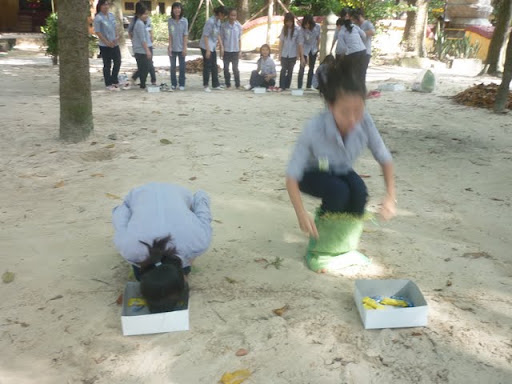 GDPT Duc Hai, gdptduchai, Trại Sinh Nh�t 2011   Ngành Nữ
