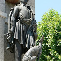 Monumento Julio Romero de Torres.Cordoba.jpg