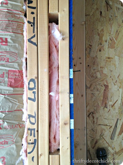how to insulate a wall