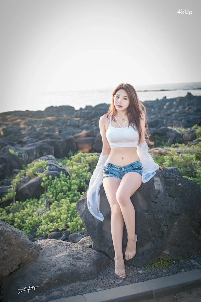 SAINT Photolife – Zzyuri (쮸리) Vol.11 Jezzyuri Part 02