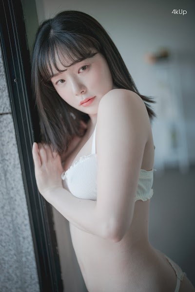 DJAWA Photo – Pia (피아) Cozy White