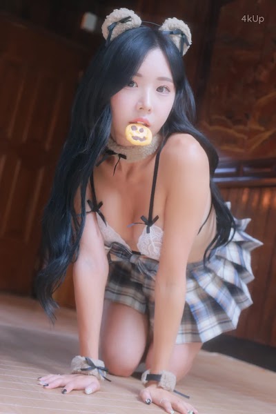 Habin (하빈) Underwear Set 02