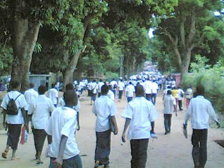 Des élèves d'une école dans une province de la RDC