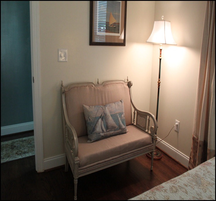 Settee and floor lamp Settee and floor lamp
