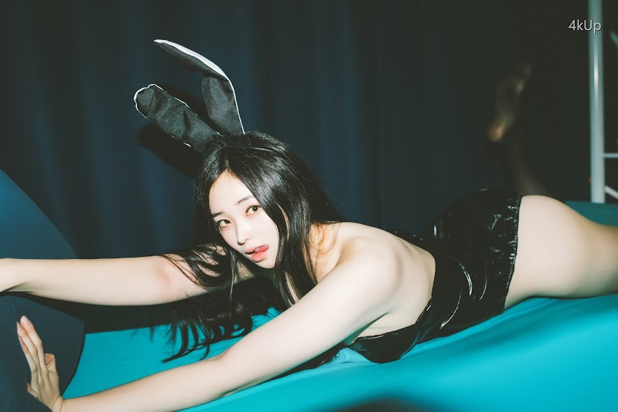 Bambi (밤비) Digital photobook – Night Rain