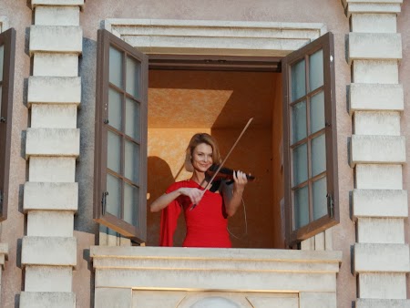 Violonista la balcon
