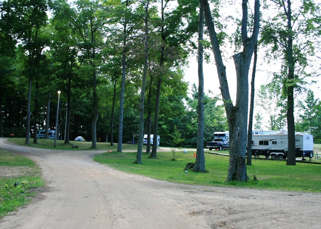 [The%2520Hill%2520Campground%25203%255B2%255D.jpg]