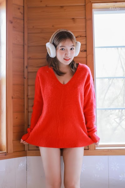 [SWEETBOX] YOONVELY SWTB Vol.26 – Santa Girl