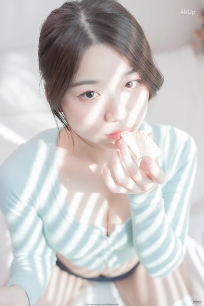 PhotoChips Vol.85 No.1 Hyeseong