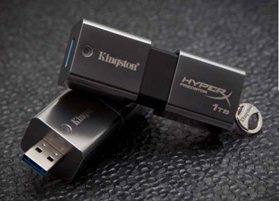 [Kingston-DataTraveler-HyperX-Predator-3.0-USB-Flash-Drive%255B4%255D.jpg]