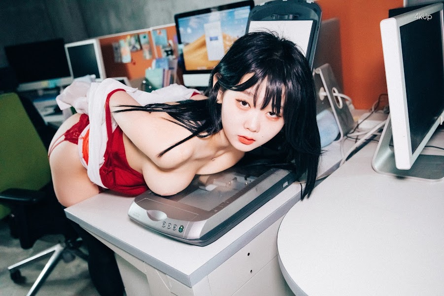 [Loozy] Zia (지아) – Office slave Part2