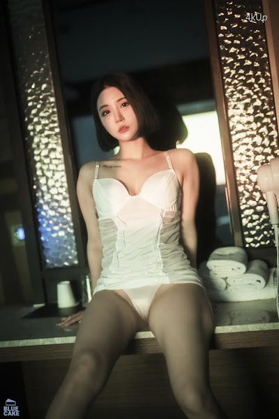 [BLUECAKE] Bomi (보미) SECRET