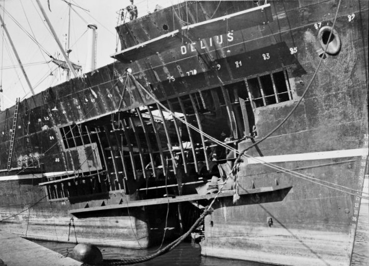 [Estaleiros%2520Parry%2520%2526%2520Son.6%255B4%255D.jpg]