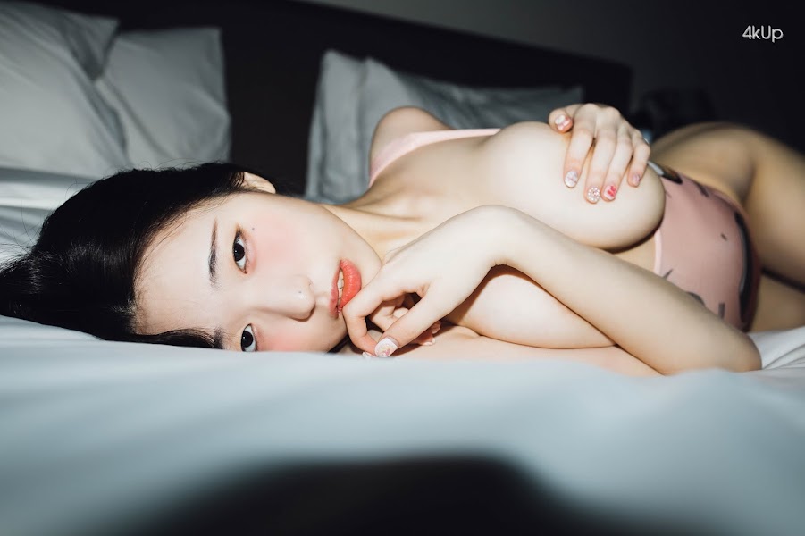 Yeon Woo – Only you Vol.1 & Moon Night Snap