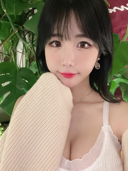 Addielyn (에디린) Nov 2021