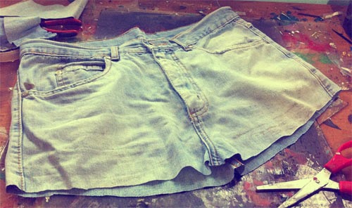 diy-como-transformar-calca-em-saia-jeans-3.jpg