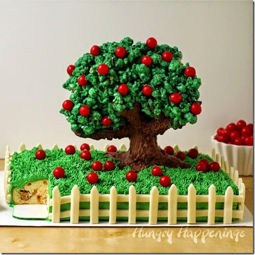 Fall Apple themed Cake for Kids #recipes #yummy #fall Fall Apple themed Cake for Kids #recipes #yummy #fall